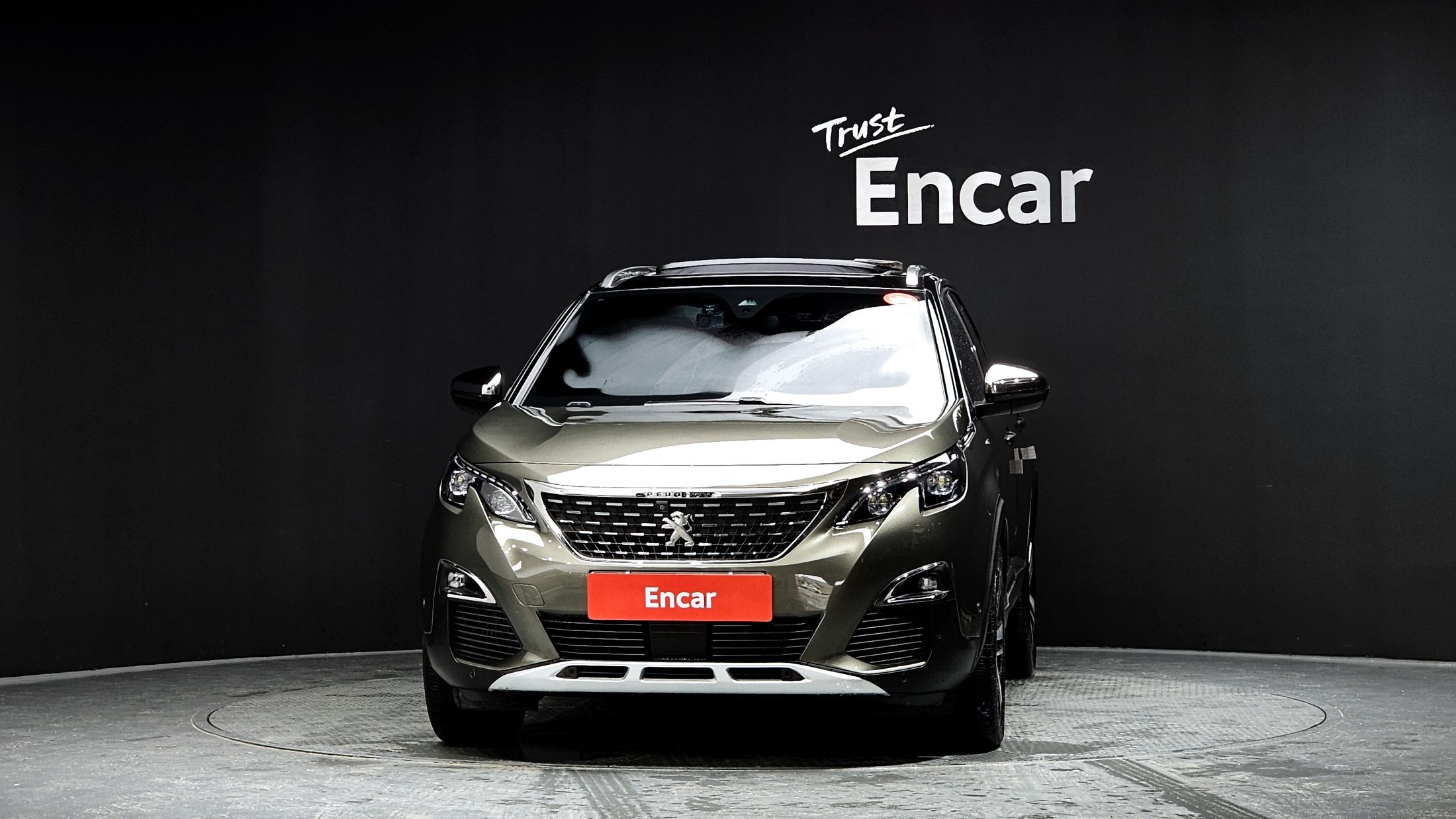 PEUGEOT 5008 2018
