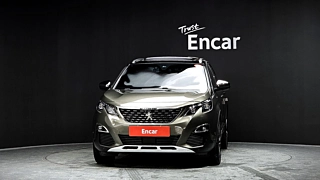 PEUGEOT 5008 2018
