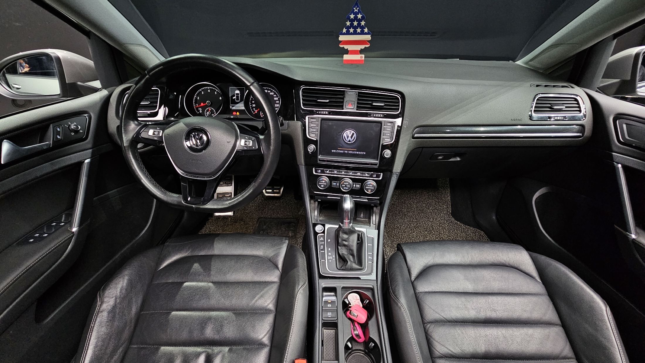 VOLKSWAGEN GOLF 2014