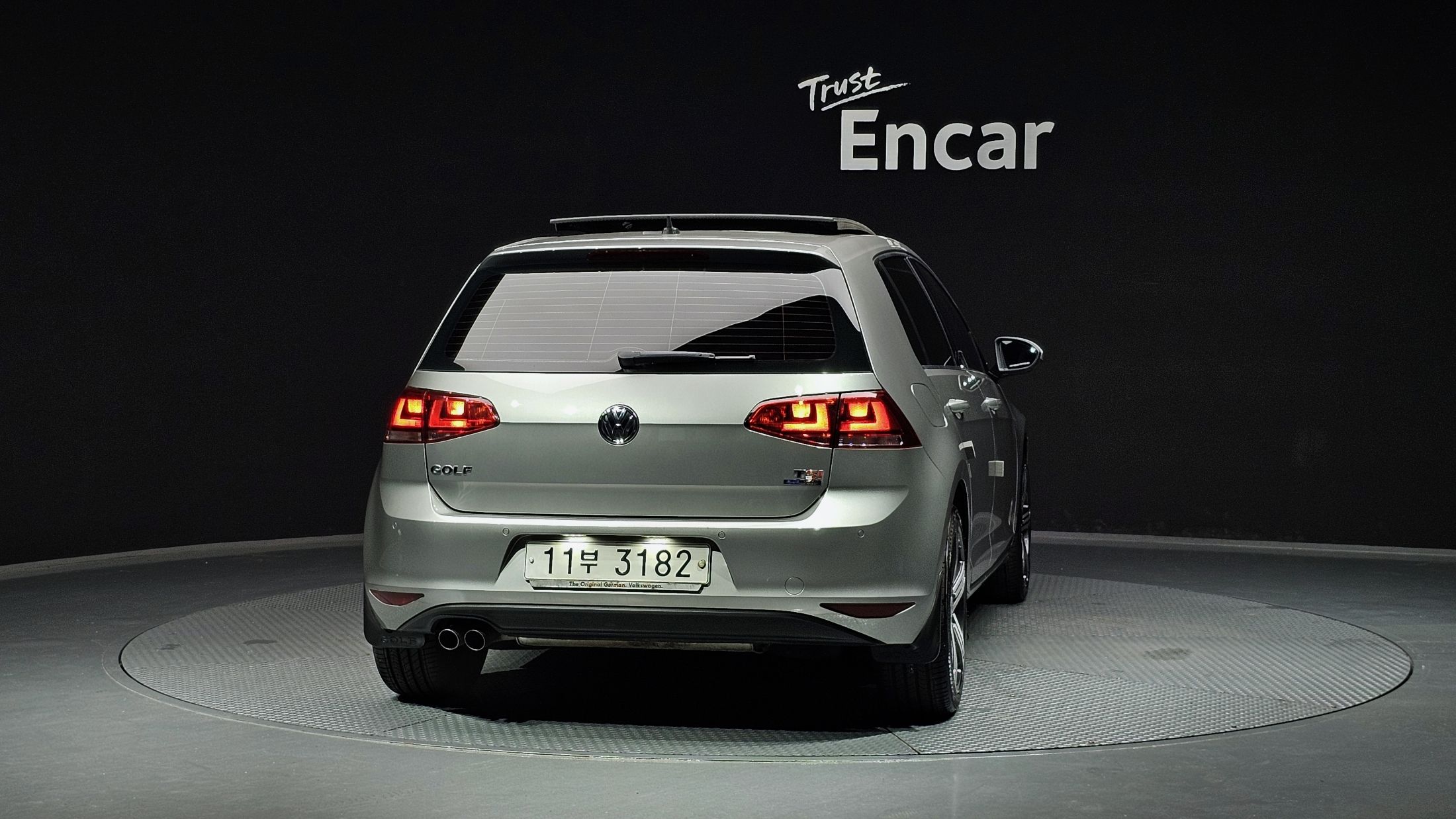 VOLKSWAGEN GOLF 2014