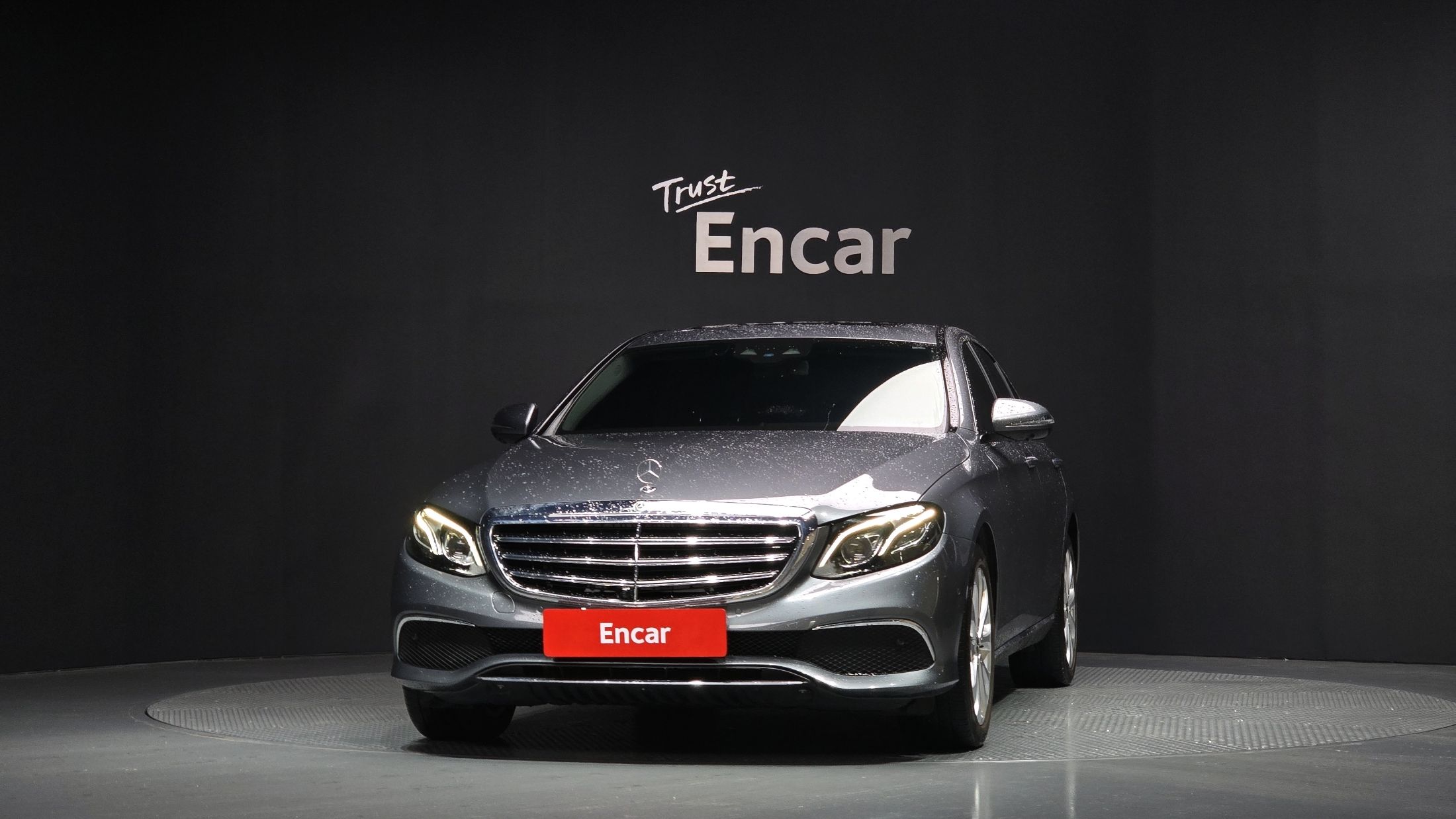 MERCEDES BENZ E-CLASS W213 2018
