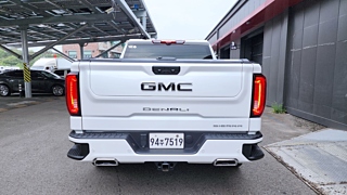 GMC SIERRA  -X 2024