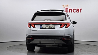 HYUNDAI TUCSON NX4 2021