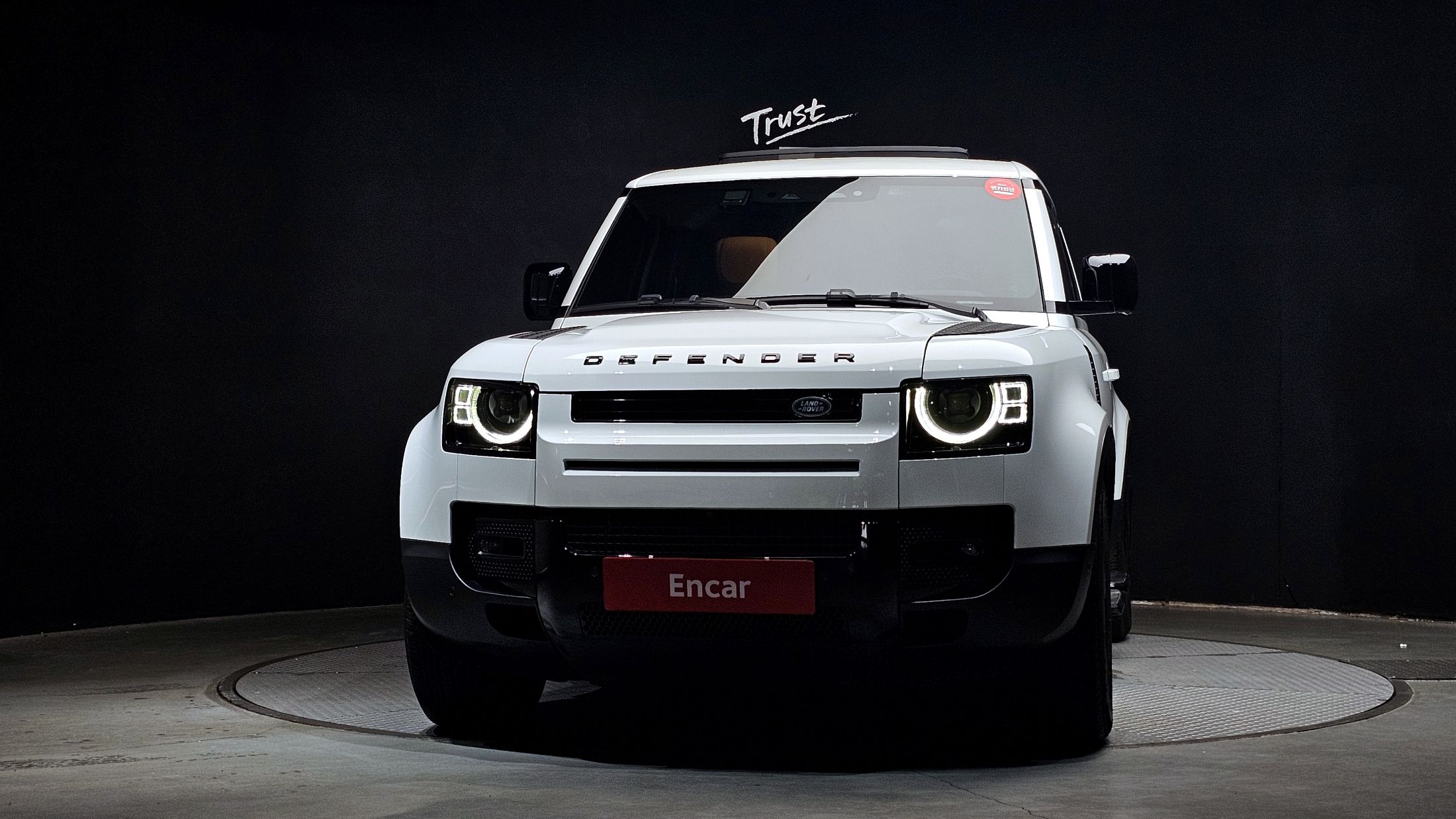 LAND ROVER DEFENDER L663 2023