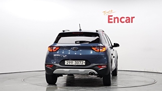 KIA STONIC 2018