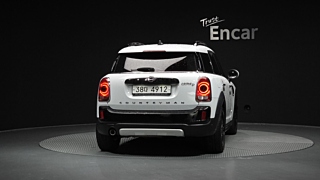 MINI COUNTRYMAN COOPER D 2019