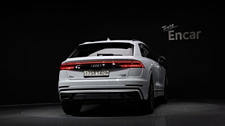 AUDI Q8 4M 2020