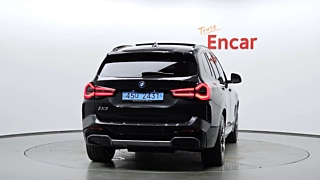 BMW IX3 2022