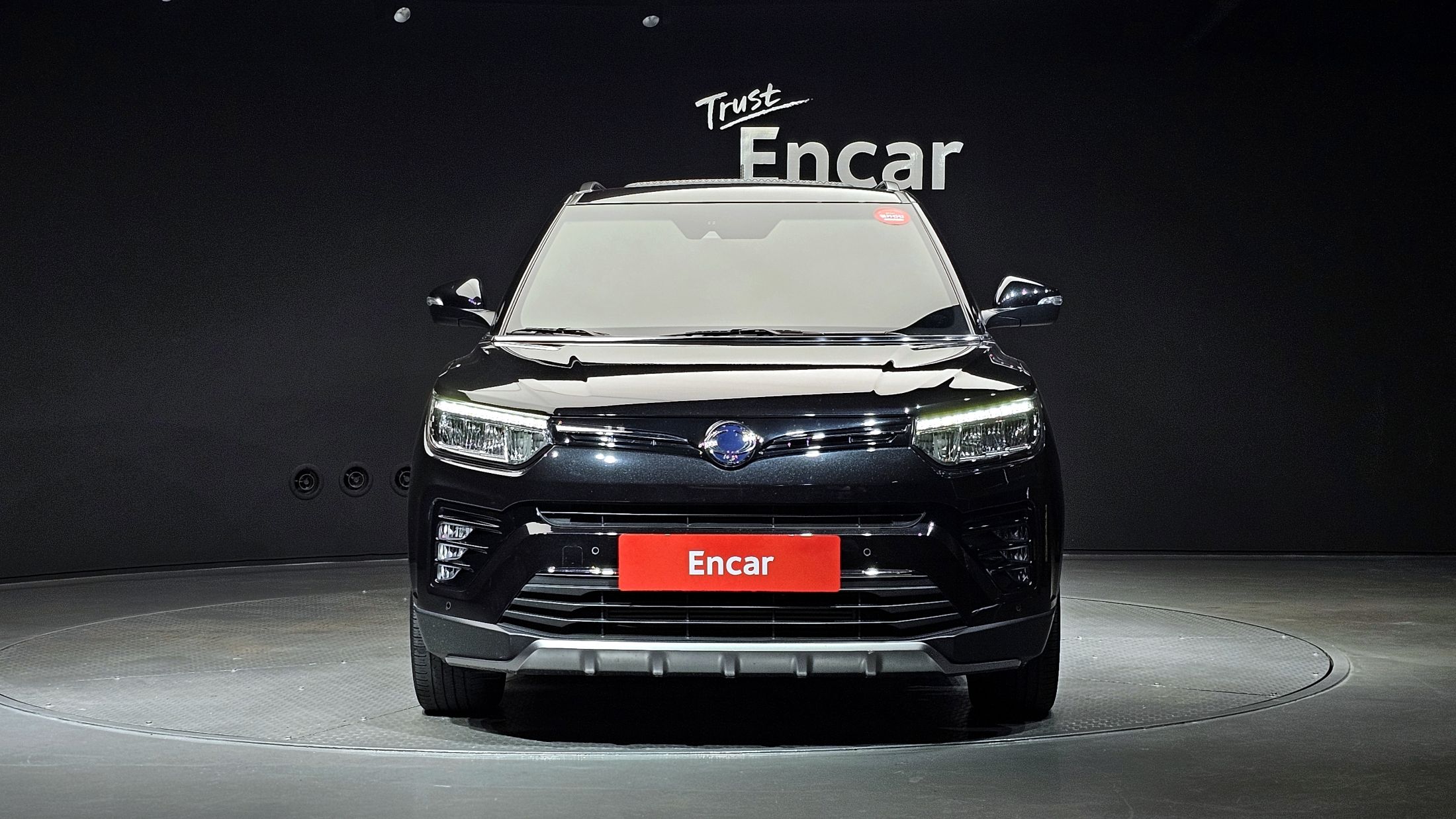 SSANGYONG TIVOLI VERY NEW 2020