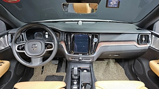 VOLVO V60 CROSS COUNTRY 2020