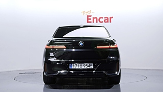 BMW 7-SERIES G70 2025