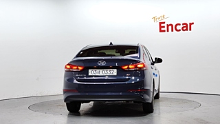 HYUNDAI AVANTE AD 2016