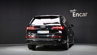 AUDI Q7 4M 2022