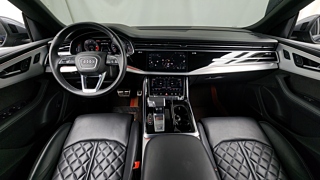 AUDI Q8 4M 2021