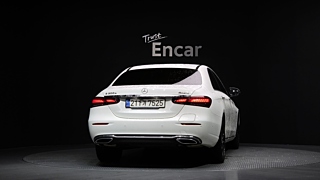 MERCEDES BENZ E-CLASS W213 2021