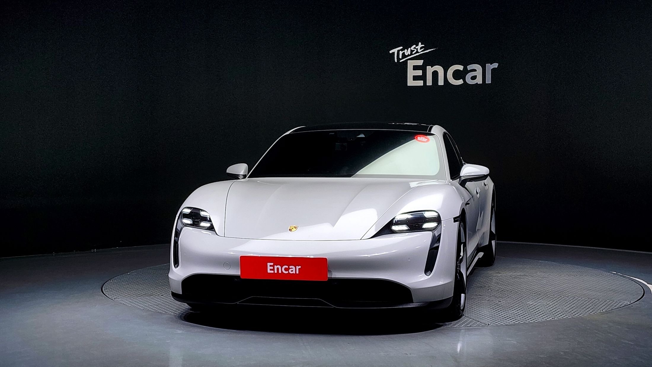PORSCHE TAYCAN 2021