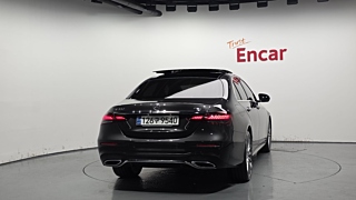 MERCEDES BENZ E-CLASS W213 2022