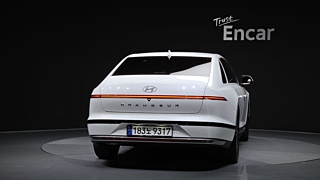 HYUNDAI GRANDEUR GN7 2023
