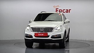 SSANGYONG REXTON W 2013