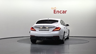GENESIS G70 2020
