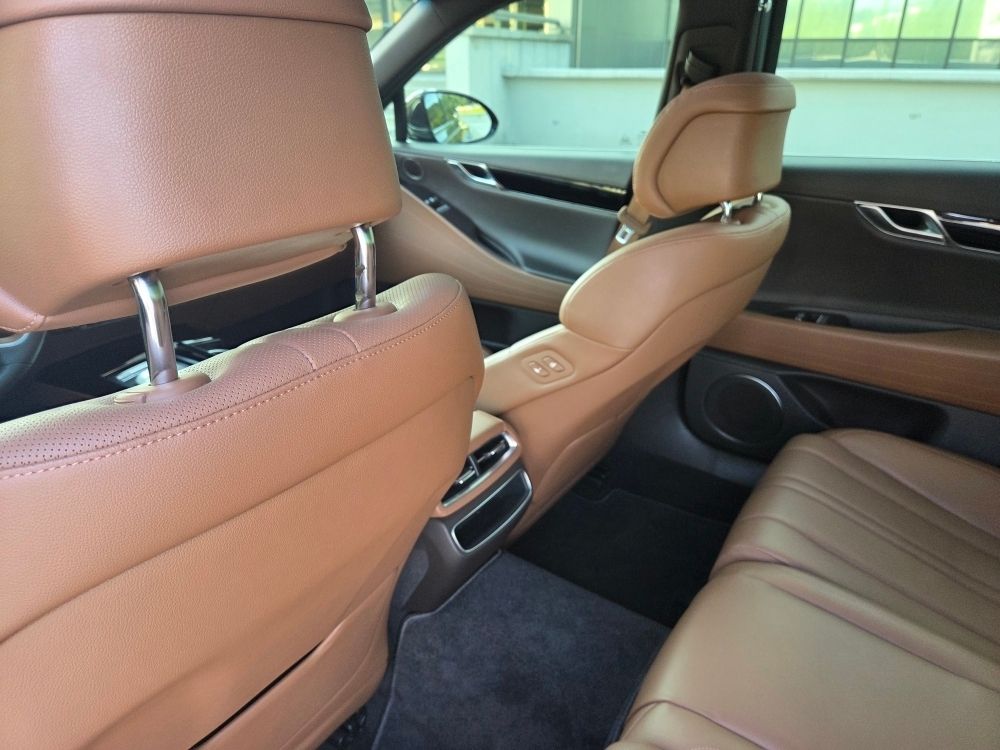 GENESIS G80 RG3 2021