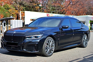 BMW 7-SERIES G11 2016