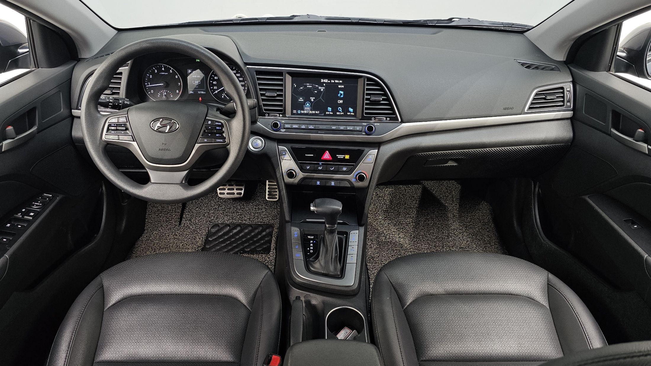HYUNDAI AVANTE AD 2017