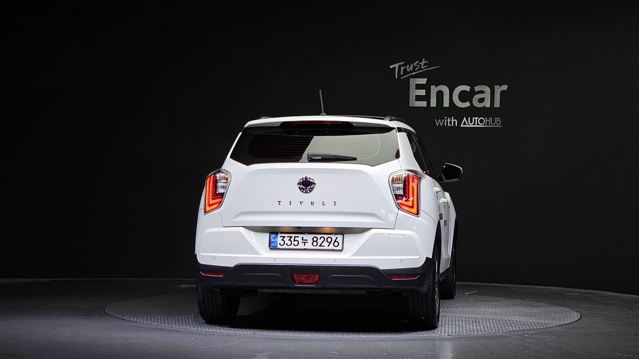 SSANGYONG TIVOLI VERY NEW 2020