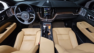 VOLVO XC60  2 GENERATION B5  &#51060 2024