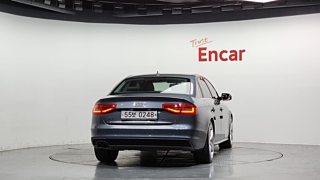 AUDI A4 2016