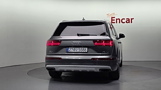 AUDI Q7 4M 2016
