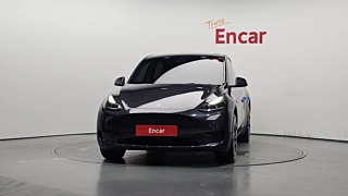 TESLA MODEL Y  RWD 2024