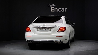 MERCEDES BENZ E-CLASS W213 2018