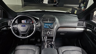 FORD EXPLORER 2018