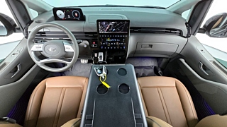 HYUNDAI STARIA 2022