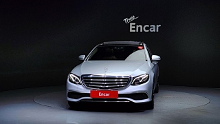 MERCEDES BENZ E-CLASS W213 2019