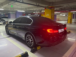 BMW 5-SERIES G30 2022