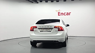 VOLVO S60 2016