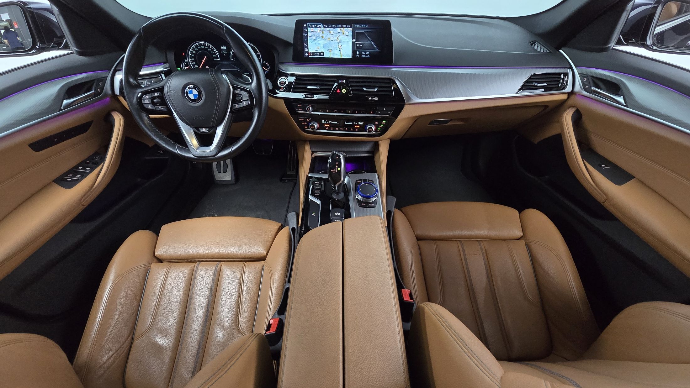 BMW 5-SERIES G30 2017