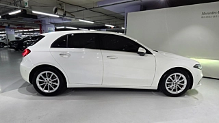 MERCEDES BENZ A-CLASS W177 2020