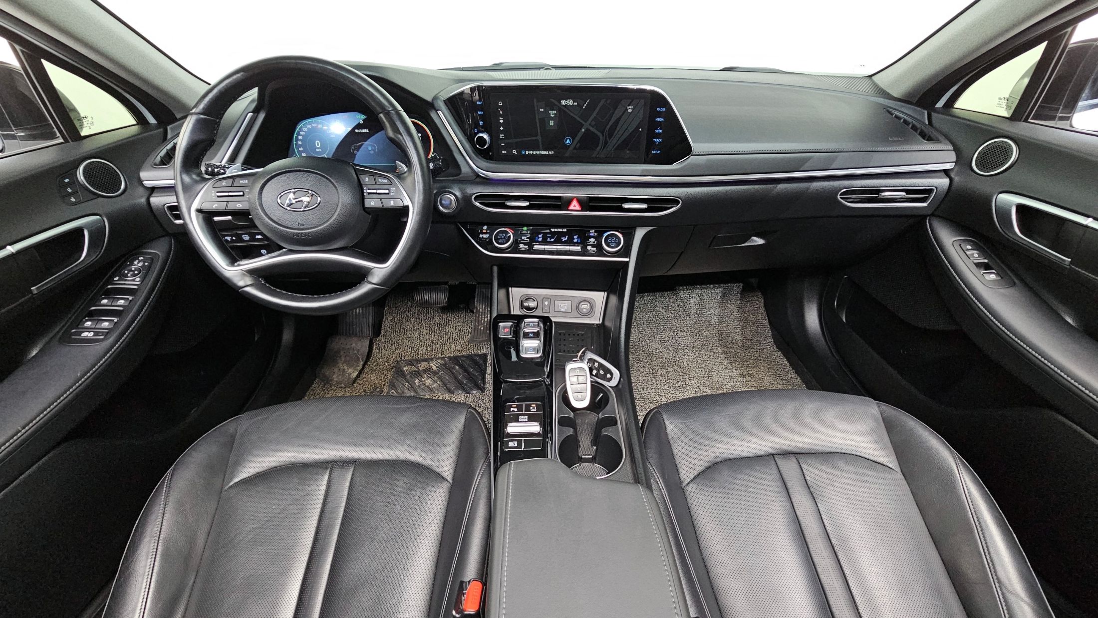 HYUNDAI SONATA HYBRID DN8 2020