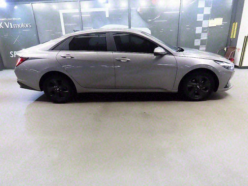 HYUNDAI AVANTE HYBRID CN7 2021