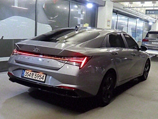 HYUNDAI AVANTE HYBRID CN7 2021
