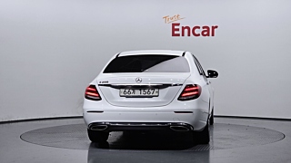 MERCEDES BENZ E-CLASS W213 2017
