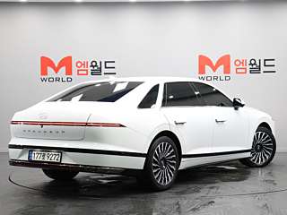 HYUNDAI GRANDEUR HYBRID GN7 2023