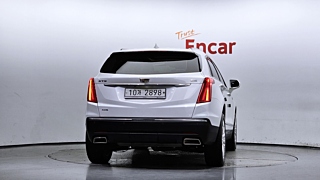 CADILLAC XT5 2018