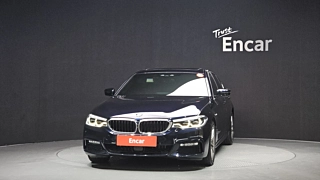 BMW 5-SERIES G30 2017