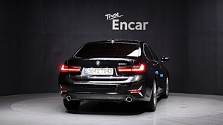 BMW 3-SERIES G20 2021