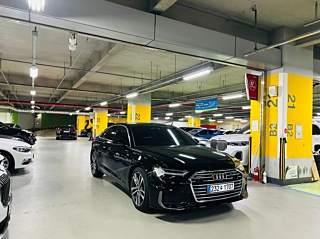 AUDI A6 C8 2023