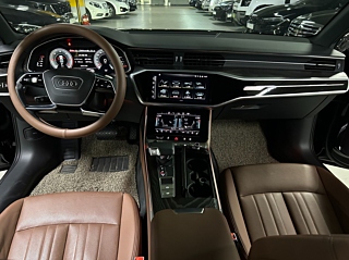 AUDI A6 C8 2023